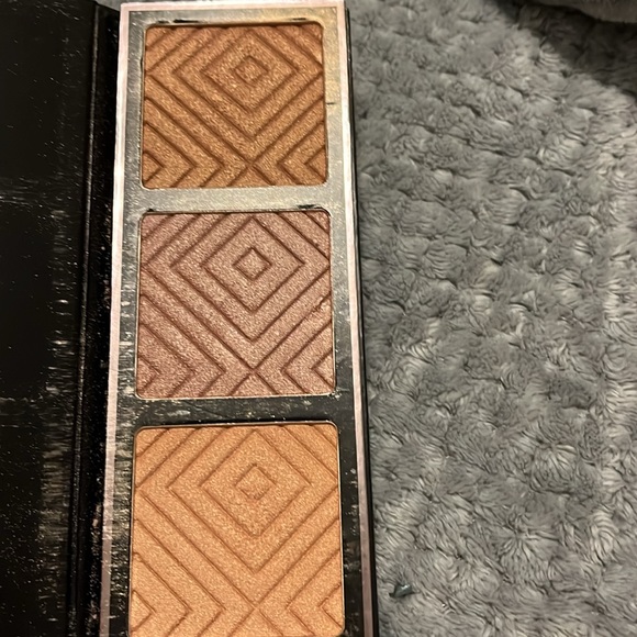 Kathleen Lights x Makeup Greek Highlight Palette Limited Edition - Picture 2 of 2
